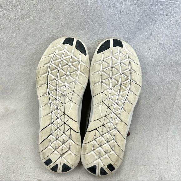 Nike Free Running Commuter 2018 Shoe AJ8309-001 Purple Black Size Women's‎ 9 - Picture 7 of 10